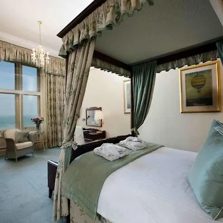 Szálloda The Headland And 5*